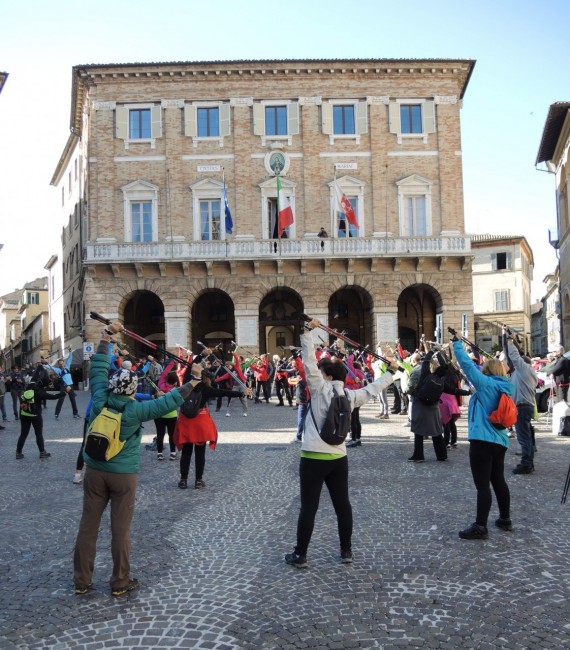 nordic walking trekking urbano macerata9