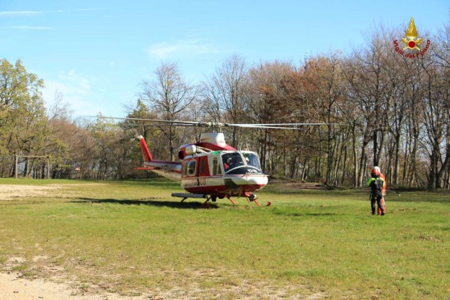 recupero elicottero vigili del fuoco san ginesio
