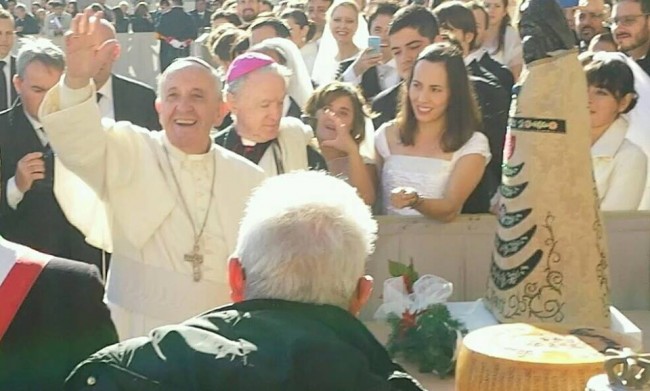 papa madonna loreto