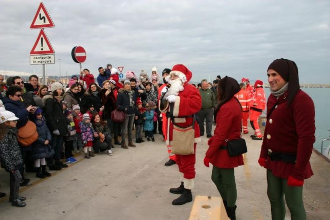 Babbo Natale Capitaneria Civitanova4