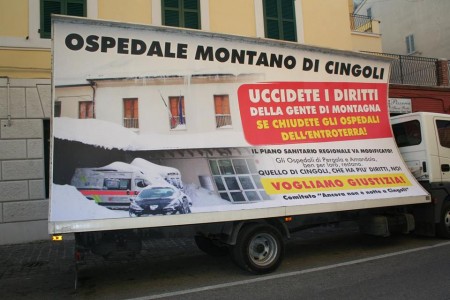 Il camion che gira da questa mattina in Ancona