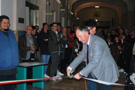 Taglio-Nastro