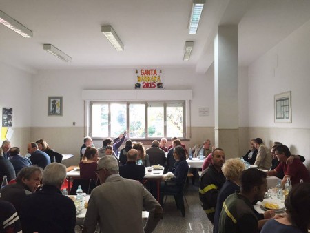Il pranzo dei vigili del fuoco nella sede del distaccamento di Civitanova