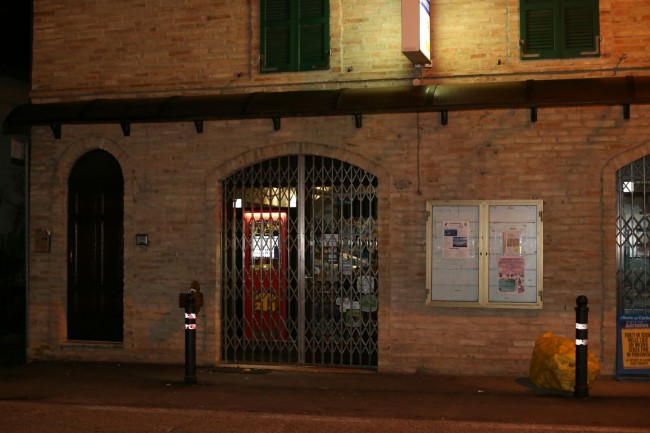 furto tabaccheria pollenza 3