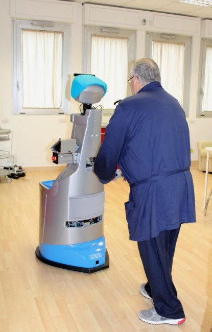 progetto camminata assistita inrca robot