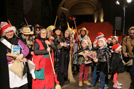 befana-macerata-2016_foto-LB-29-450x300