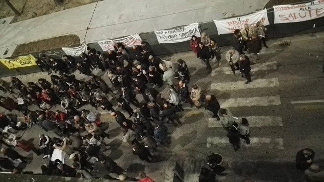 protesta sanità romina pergolesi consigliere comunale 5 stelle 3