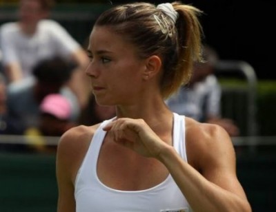 Camila-Giorgi-2-450x347-400x308