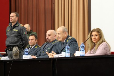 Guardia di Finanza a Ragioneria Macerata_Foto LB (3)
