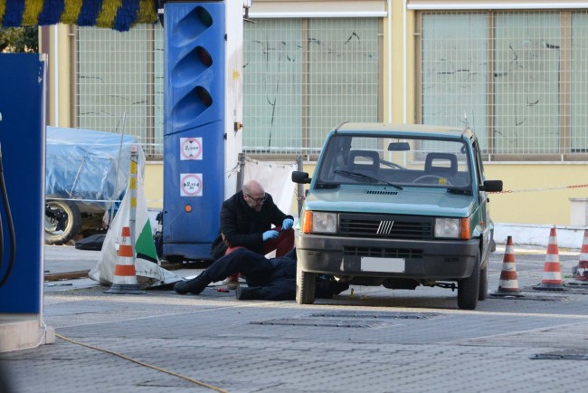allarme bomba statale - artificieri - porto potenza picena (11)