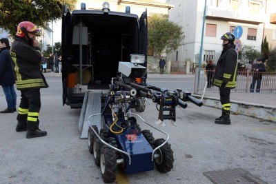 allarme bomba statale - porto potenza picena (16)