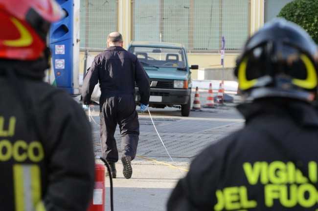 allarme bomba statale - porto potenza picena (8)