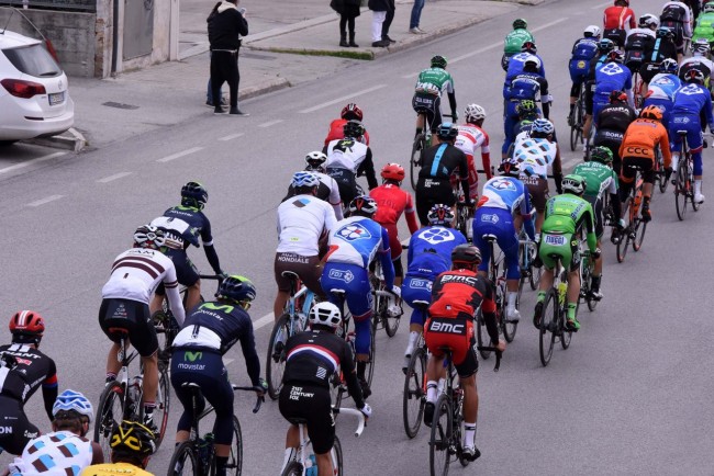 ciclismo - tirreno adriatico - gruppo - civitanova (9)