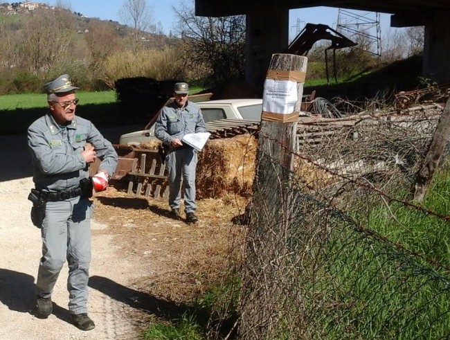 discarica abusiva serra san quirico, forestale, amianto