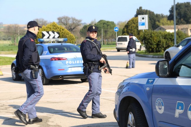 Il posto di blocco a Villa Potenza