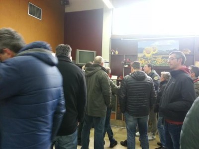 I lavoratori in sciopero ieri alla Merloni