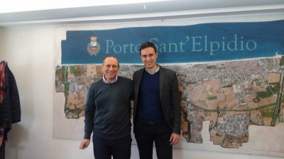 Il sindaco di Civitanova Tommaso Corvatta assieme a Nazareno Franchellucci, sindaco di Porto Sant'Elpidio