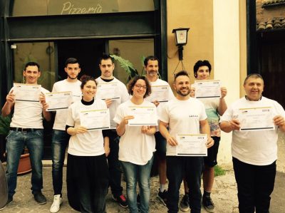 I nove pizzaiolI "sfornati" dalla Lacam