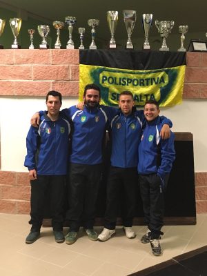 foto-squadra-giaguari-serralta-tiro-alla-fune