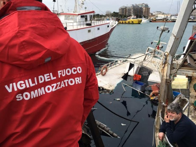 peschereccio affondato Civitanova 1