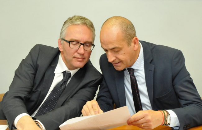 Da sinistra: Luca Ceriscioli e il presidente della prima Commissione Francesco Giacinti