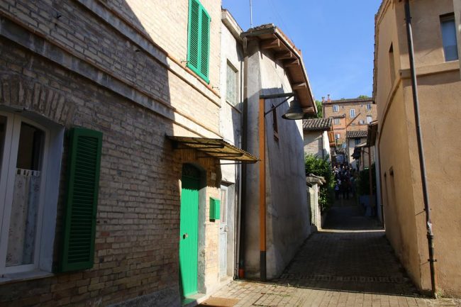 inaugurazione-ecomuseo-borgo-villa-ficana_FOto-LB-16-650x433