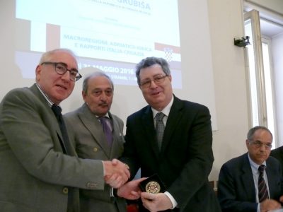 lacche_valle_grubisa_adornato
