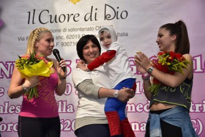 Il ricavato è stato devoluto all'associazione Cuore di Dio e al piccolo Simone