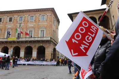 mille-miglia-2016-macerata_Foto-LB-29-400x267
