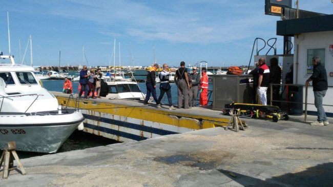 L'arrivo dell'imbarcazione in porto