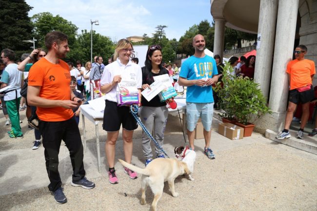 stramacerata 2016 gara canina femmina prima dx francesca galassi con bice, seconda a sx gioia pagliari con roy foto ap (18)