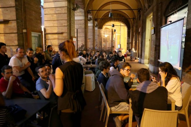 Maxischermo al Centrale