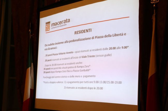 incontro sindaco con commercianti e residenti per pedonalizzazione parksì foto ap (20)