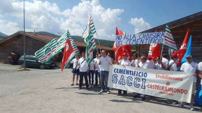 Manifestazione dei lavoratori Sacci