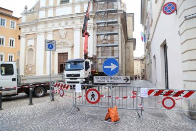 chiesa-san-giovanni-macerata-terremoto-4-foto-ap-400x267
