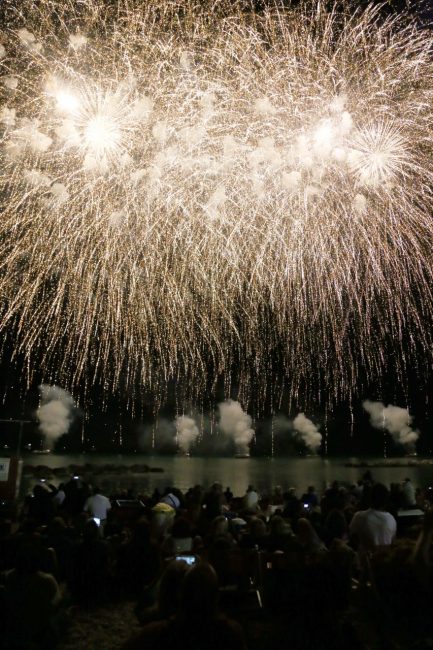 ferragosto fuochi d'artificio porto recanati 2016 foto ap (19)