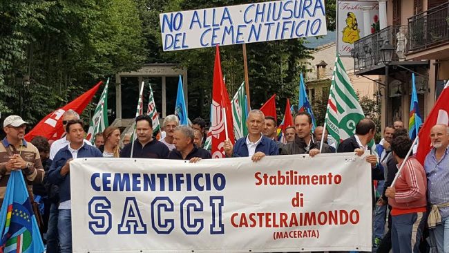 sacci-protesta-castelraimondo10