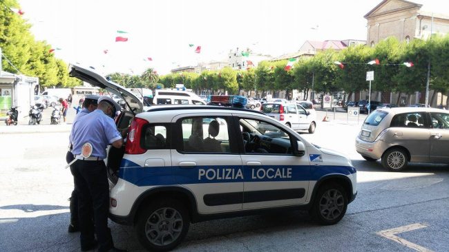 controlli-polizia-municipale-civitanova