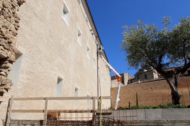 cortile-ex-carceri-unimc_foto-lb-2