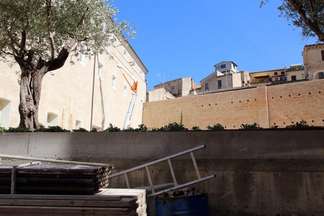 cortile-ex-carceri-unimc_foto-lb-3