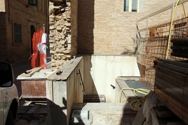 cortile-ex-carceri-unimc_foto-lb-4
