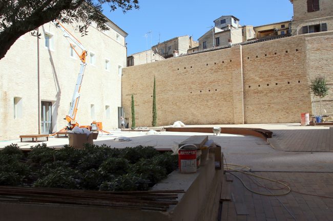 cortile-ex-carceri-unimc_foto-lb-6