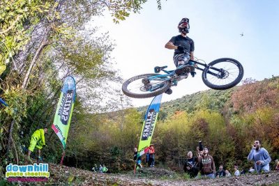 Downhill a Treia