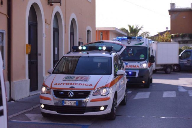 ambulanza-1-650x433