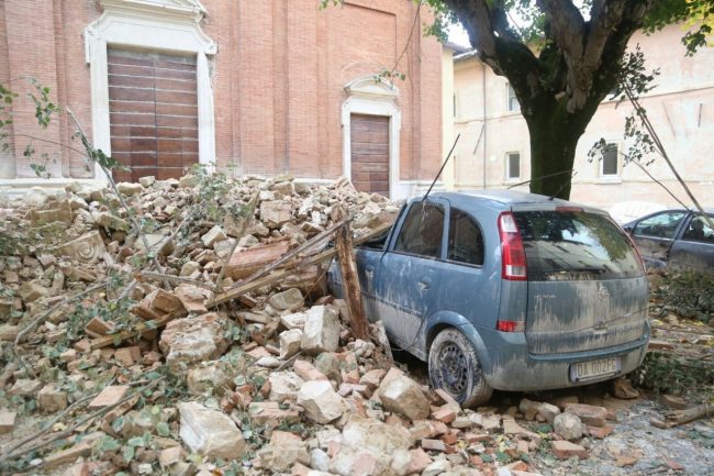 camerino-andrea-petinari-terremoto-26-ottobre-10