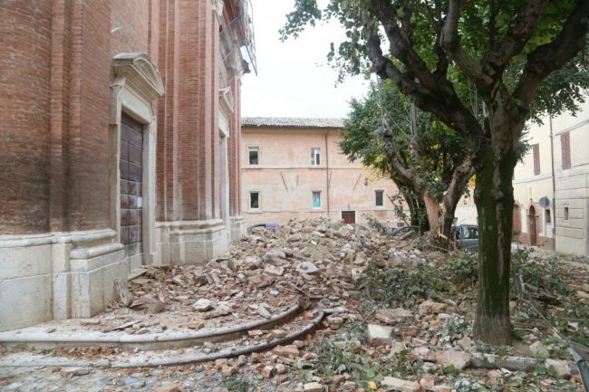 camerino-andrea-petinari-terremoto-26-ottobre