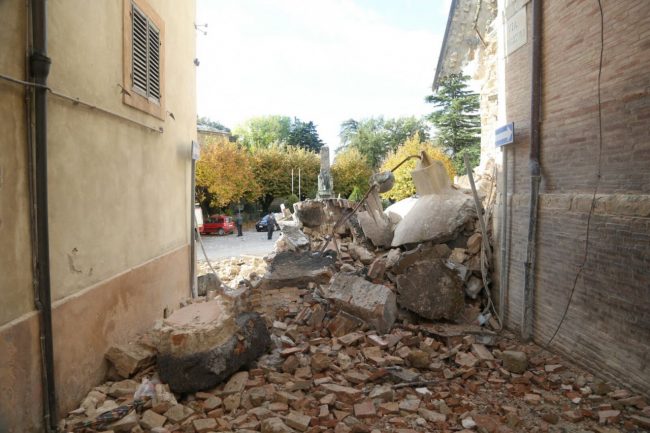 camerino-andrea-petinari-terremoto-26-ottobre-7