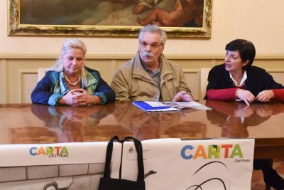L'assessore alle pari Opportunità Cristina Cecchetti, Enrico Lattanzi e Mirella Franco