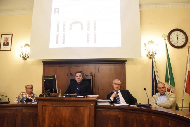 cecchetti-angelini-mariotti-corvattaconsiglio-comunale-civitanova-11