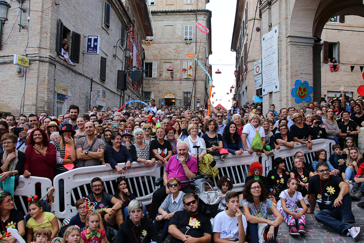 clown-e-clown-festival-monte-san-giusto-2016_foto-lb-7
